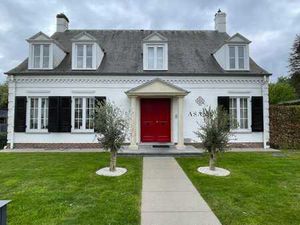 ◊ À LOUER – ESPACE PROFESSIONNEL LUMINEUX