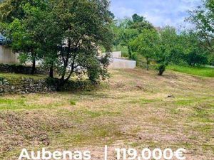 Terrain constructible viabilisé à vendre