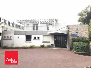 Local commercial à vendre