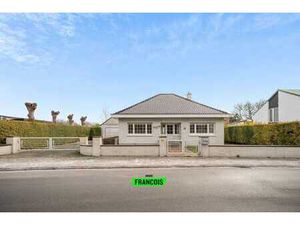Spacieuse maison bungalow avec grand jardin dans un emplace…