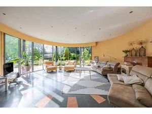 VILLA DE LUXE A POPPEL