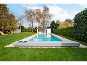 Waterloo  dans le quartier Sainte-Anne  superbe VILLA (5CH/3