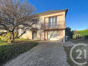 Vente Maison à Saint-Pierre-la-Cour (53410) : à vendre / 108m² Saint-Pierre-la-Cour