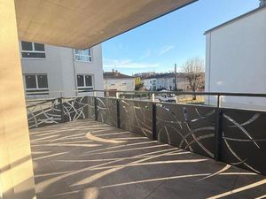 Location appartement 4 pièces 87 m² à Albi (81000)