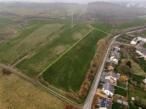 TERRAIN LOTISSABLE de plus de 1 hectare 50 à vendre à St-Mar