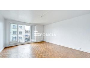 SAINT MAUR DES FOSSES RER A