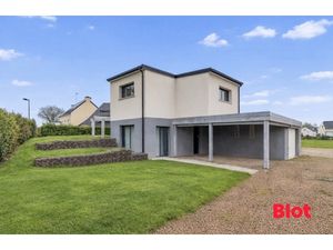 A VENDRE - en exclusivité chez BLOT - A BAULON - Maison contemporaine