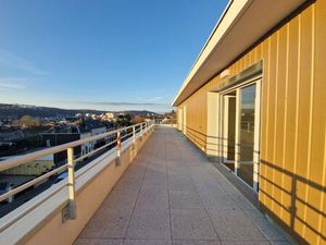 T4 avec terrasse et parking à DEVILLE LES ROUEN