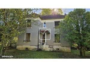 Propriété 6 pièces 100 m²