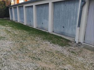 Garage à louer
