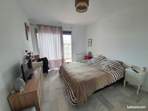 F2 vide Location à l'année vue mer - Ajaccio