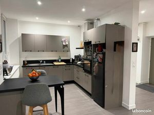 Loue appartement centre ville