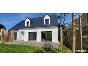 Maison neuve à louer à l'année saint pierre Quiberon . Portivy