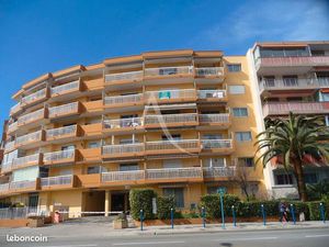 Studio 1 pièce 28 m²