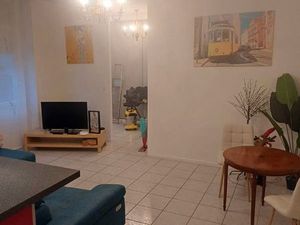 Grand f2 meublé uckange proche gare