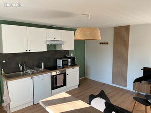 Loue T2 meublée proche centre ville avec garage