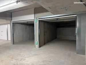 Garage en sous-sol à louer