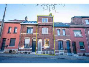 Maison 3 chambres avec cave  terrasse et jardin