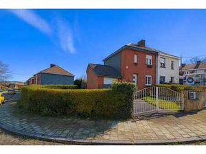 Charmante maison 3 chambres à vendre / 3 façades