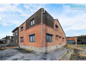 SPACIEUSE MAISON 3 FACADES AVEC JARDIN ET GARAGE