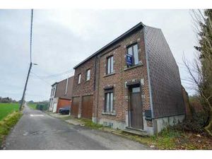 DELFIMMO - VASTE MAISON AVEC 2 GARAGES - PARKING EXT -JARDIN