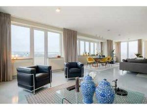 Quartier Européen : Magnifique Penthouse de ± 235 m² bruts