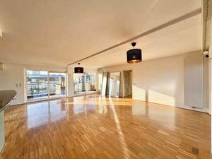 Magnifique penthouse avec 158m² de terrasse