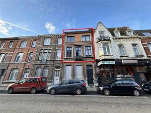 Prox. Guillemins  spacieux duplex 2 ch + terr.