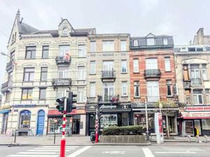 IMMEUBLE MIXTE: 1 RDC COMMERCIAL ET 3 APPARTEMENTS