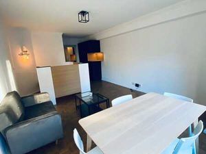 Studio meublé à louer quartier des Guillemins