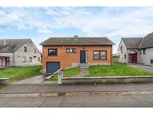 Spacieuse maison avec 2 chambres  garage et jardin