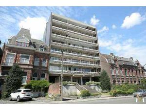 BEL APPARTEMENT 2 CHAMBRES - TERRASSE - GARAGE - CAVE