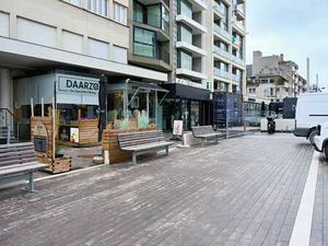 Espace commercial récemment construit dans un emplacement pr