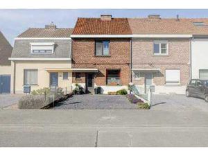 Charmante maison à rénover avec jardin à Deinze