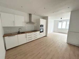 Appartement 2 pièces entièrement rénové à Evere