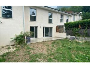 Location maison  76 m² T-3 à Fontanil-Cornillon  1 293 €