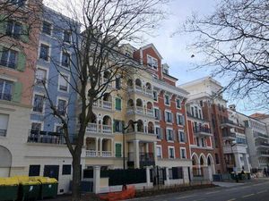 Location appartement 2 pièces 42 m² à Le Plessis-Robinson (92350)