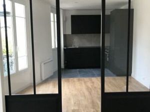 Location appartement 3 pièces 51 m² à Puteaux (92800)