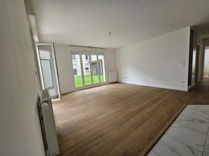 Location appartement 1 pièce 67 m² à Sannois (95110)