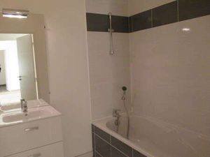 Location Appartement 3 pièces à Couëron (44220) : à louer 3 pièces / 62m² Couëron