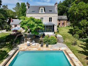 Vente Maison Piscine à Mauves-sur-Loire (44470) : à vendre Piscine / 269m² Mauves-sur-Loir