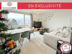 Appartement de 62.60 m² - 2 chambres - un balcon - un parking - une cave