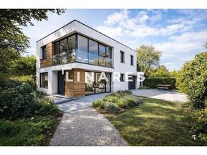 L’OPPORTUNITÉ - Maison T6 de 200m2 à rénover sur grande parcelle - 13821 La Penne-sur-Huve