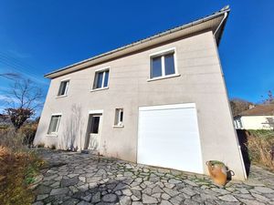 Maison type 5 avec garage - St Céré