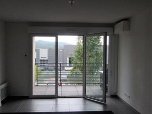 FREJUS 2P avec BALCON