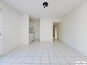 T2 avec grand balcon de 11m2