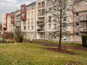 T3 lumineux dans le quartier Madeleine  à deux pas de la Loire