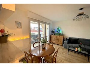 Appartement T3 67m2 avec balcon et cave