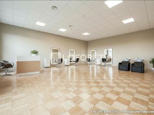 Local commercial ou professionnel 63 m² - AVRILLE