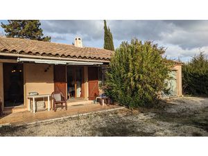 Maison 81m2 avec garage et jardin 681m2 à LORGUES (83)